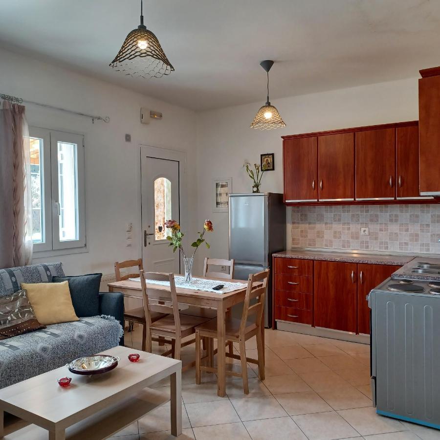Eleonas Apartment 1, Lygia ليغيا المظهر الخارجي الصورة