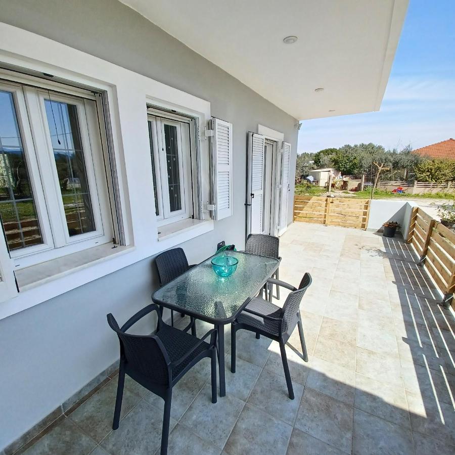Eleonas Apartment 1, Lygia ليغيا المظهر الخارجي الصورة